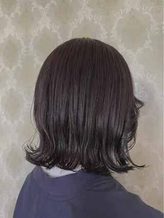 ミディアム カラー EARTH中島 秋桜久のヘアスタイル