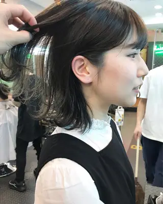 ミディアム DopeLIT モデル募集中のヘアスタイル