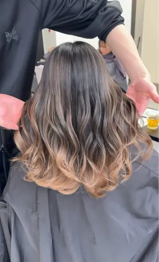 ロング カラー Rikuto/原宿 /グラデーションのヘアスタイル