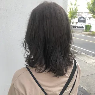 ミディアム ヤマモト マイのヘアスタイル