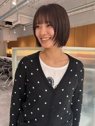 ミディアム カラー ショート/ボブ /綾華のヘアスタイル
