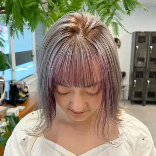 ミディアム INORI /フェイスレイヤーのヘアスタイル