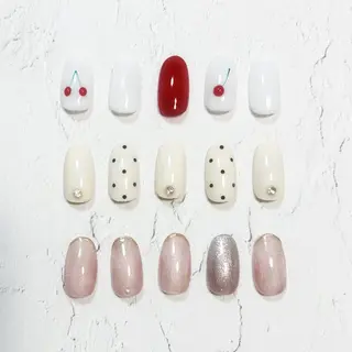 ネイル Allybell🫧 Momokaのネイルデザイン