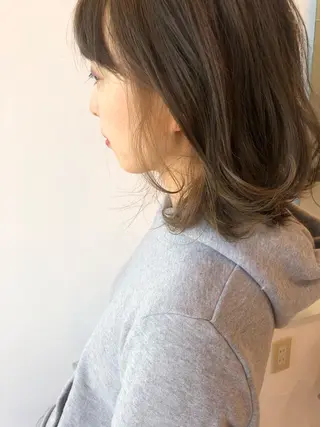 ミディアム ヤマモト マイのヘアスタイル