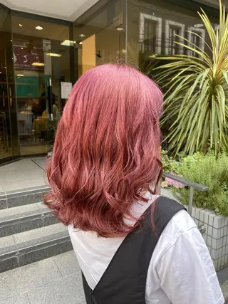 セミロング カラー ブリーチ指名No.1 Daikiのヘアスタイル