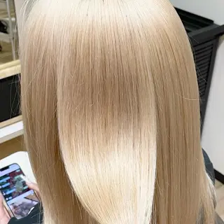 ミディアム カラー 🌈派手髪ハイトーン 🌈鈴木亮太🌈のヘアスタイル