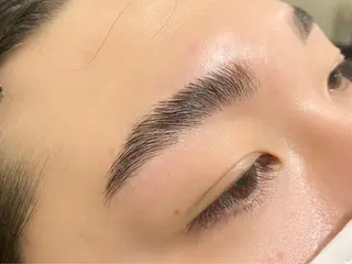 アイブロウ eyelist 大垣のマツエク・マツパデザイン