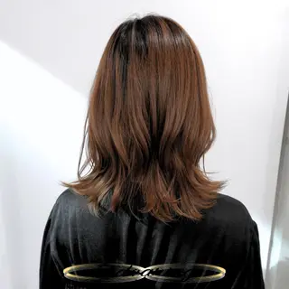 カラー Endearing 銀座/レイヤーカットのヘアスタイル