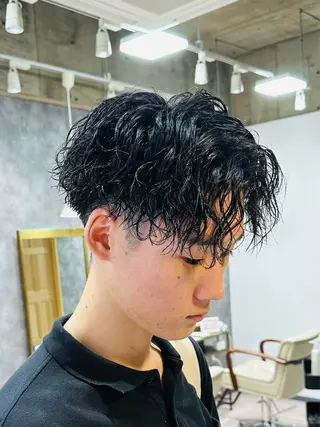 パーマ メンズ 井川　シャドウパーマ ニュアンスパーマのヘアスタイル