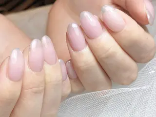 ネイル パラジェル認定サロン　ネイルケア&スパ　Lovin所属・Lovin _ryukaのネイルデザイン