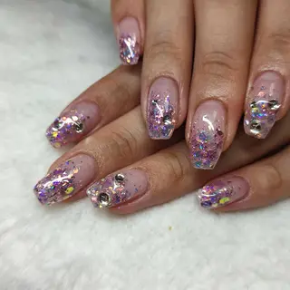 ネイル RUNWAY 　　の眉毛・アイブロウイメージ