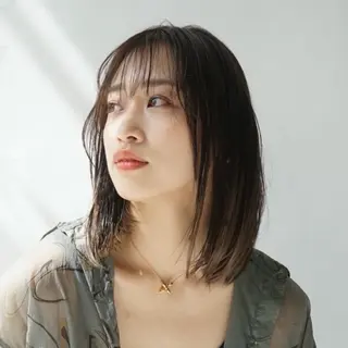 ミディアム foto所属・𝐁𝐋𝐔𝐄𝐓 /代表 / 荒井史行のヘアスタイル