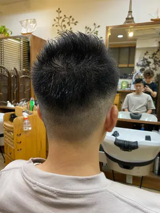 ショート メンズ 浅見 天翔のヘアスタイル