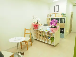 骨と筋肉の専門家 骨×筋LAB 真施　整体院所属・真施整体院 磯部のエステ・リラクイメージ