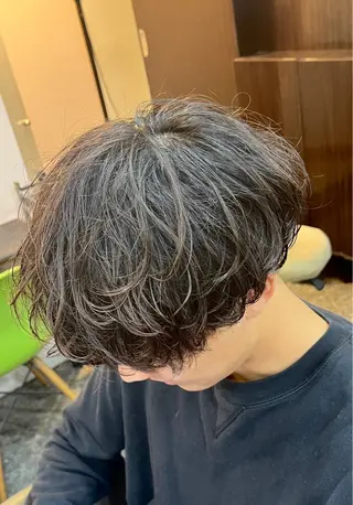 ミディアム パーマ CuMARi所属・予約の95%パーマ 🌈men's専門店のヘアスタイル