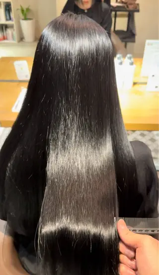 ロング 髪質改善 すずきひじりのヘアスタイル