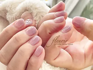 ネイル フルリール 【プライベートサロンのネイルデザイン