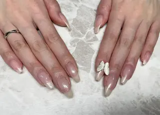 ネイル Roi〈ロワ〉 Minakoのネイルデザイン