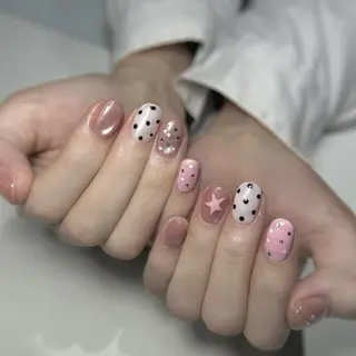 ネイル JIN 168 新大久保のネイルデザイン