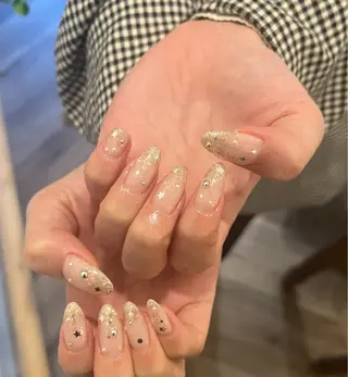 ネイル AT.1011(アトリエテンイレブン)所属・AT.1011 (ハルカ)のネイルデザイン