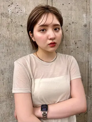 ショート カラー ひなこ♡艶カラー/ ベージュ🤍透明感のヘアスタイル