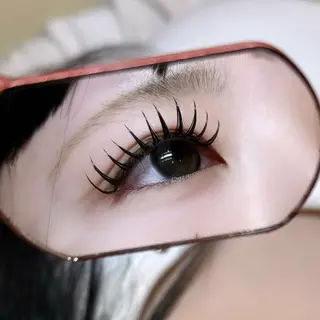 マツエク・マツパ 𝙮𝙪𝙣𝙖 🌙のマツエク・マツパデザイン