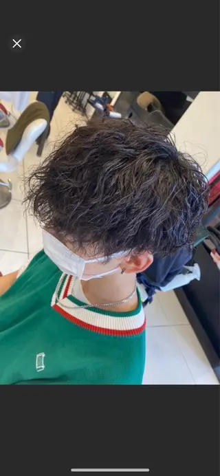 ミディアム パーマ メンズ 鈴木 颯介のヘアスタイル