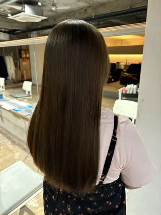 ロング カラー 玉置 七海のヘアスタイル