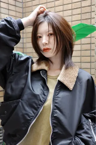 ミディアム カラー HEIMER ミカド　サトル△のヘアスタイル