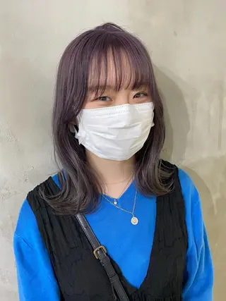 ミディアム カラー kai .のヘアスタイル