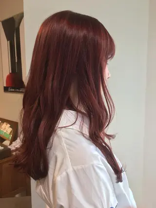 ロング Ripps長居所属・メテオ ／ヘアカラー 西川菜実のヘアスタイル