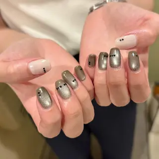 ネイル ⠀ loggy.のネイルデザイン