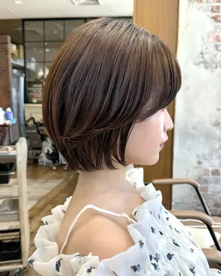 ショート カラー 💍新宿ショート 💍岩田莉奈のヘアスタイル