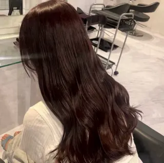 ロング カラー 🫧うる艶トレンド 🫧透明感カラーのヘアスタイル