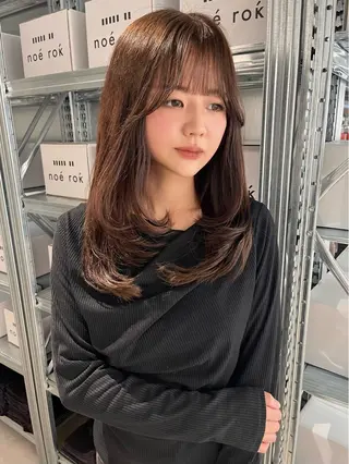 ロング カラー nanase / レイヤーカットのヘアスタイル