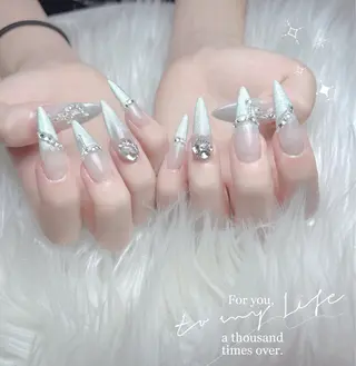 ネイル W&nail  slon所属・W·mai nail 関内のネイルデザイン