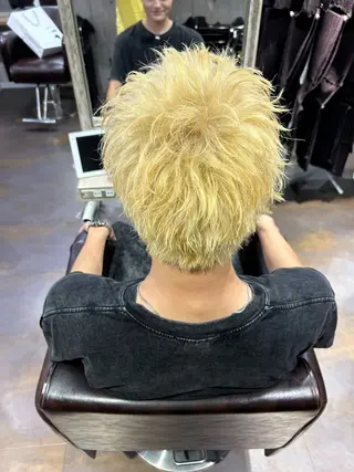 ショート カラー メンズ 😇極上カット😇ハ イトーンカラー😇のヘアスタイル