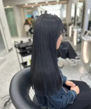 ロング 🎀透明感ブラウ ンshizuka🎀のヘアスタイル