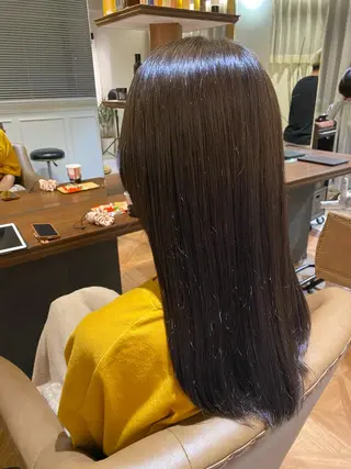 セミロング カラー 中川 花織のヘアスタイル