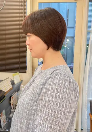 ショート ボブ ブリーチ/miinaのヘアスタイル