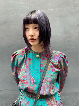 ショート カラー SALOWIN所属・ブリーチ✨ ボブ🪢レイヤーのヘアスタイル