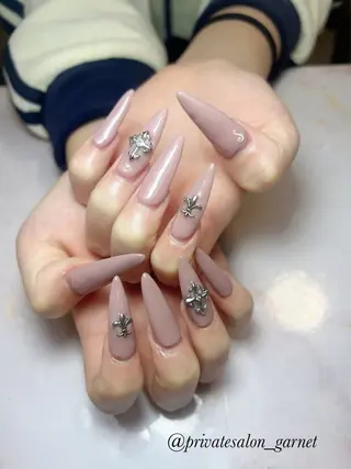 ネイル Garnet nailのネイルデザイン