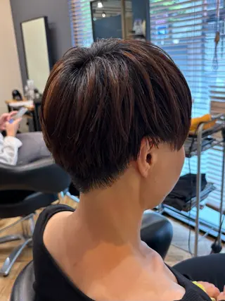 ショート 鎌取/透明感カラー /ボブ/顔まわりのヘアスタイル