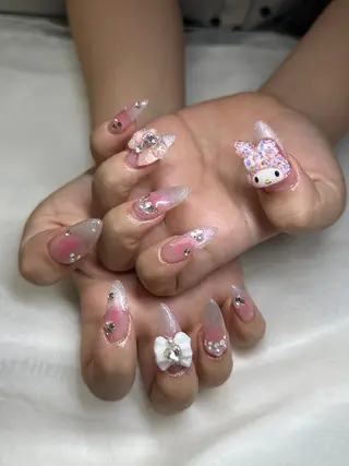 ネイル うにゃねいる🌷 Mayaのネイルデザイン