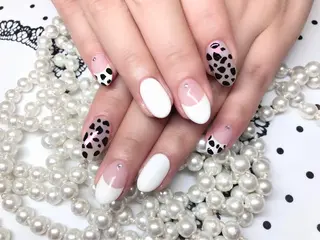 ネイル マジックミラー所属・マジック ミラーのネイルデザイン