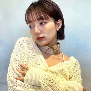 ショート カラー 地毛風ストレート ミニボブ🌷江梨🍎のヘアスタイル