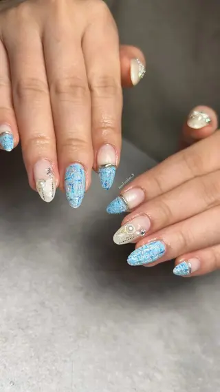 ネイル 関山 志乃のネイルデザイン