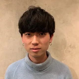 メンズ FLOWERS所属・ウルフ、レイヤー 、メンズカットSHOのヘアスタイル