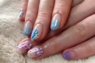 ネイル t. yoshizawaのネイルデザイン