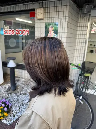 ミディアム カラー 岡田 桃のマツエク・マツパデザイン